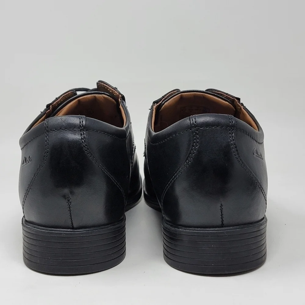 Clarks 15770 black